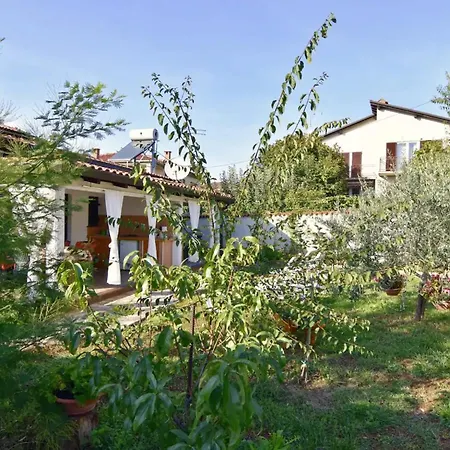 Apartment With A Parking Space - 22565